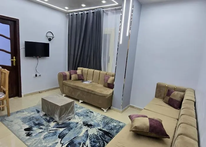 لاروز الغردقه الكوثر القديم شارع النور عماره لاروز Apartment Hurghada